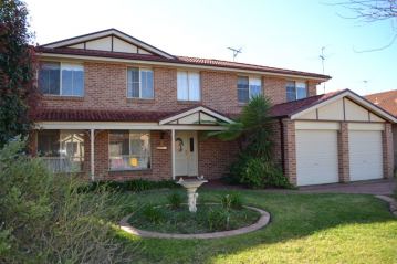 FAMILY HOME IN A CUL DE SAC